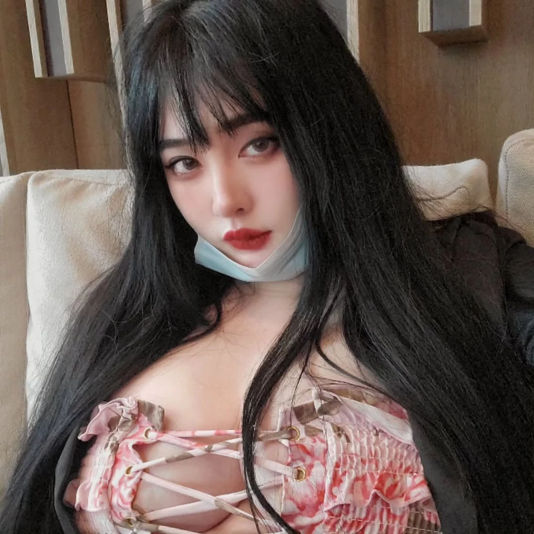  腰线完美 「黄静」美乳呼之慾出 (35P) 第10张