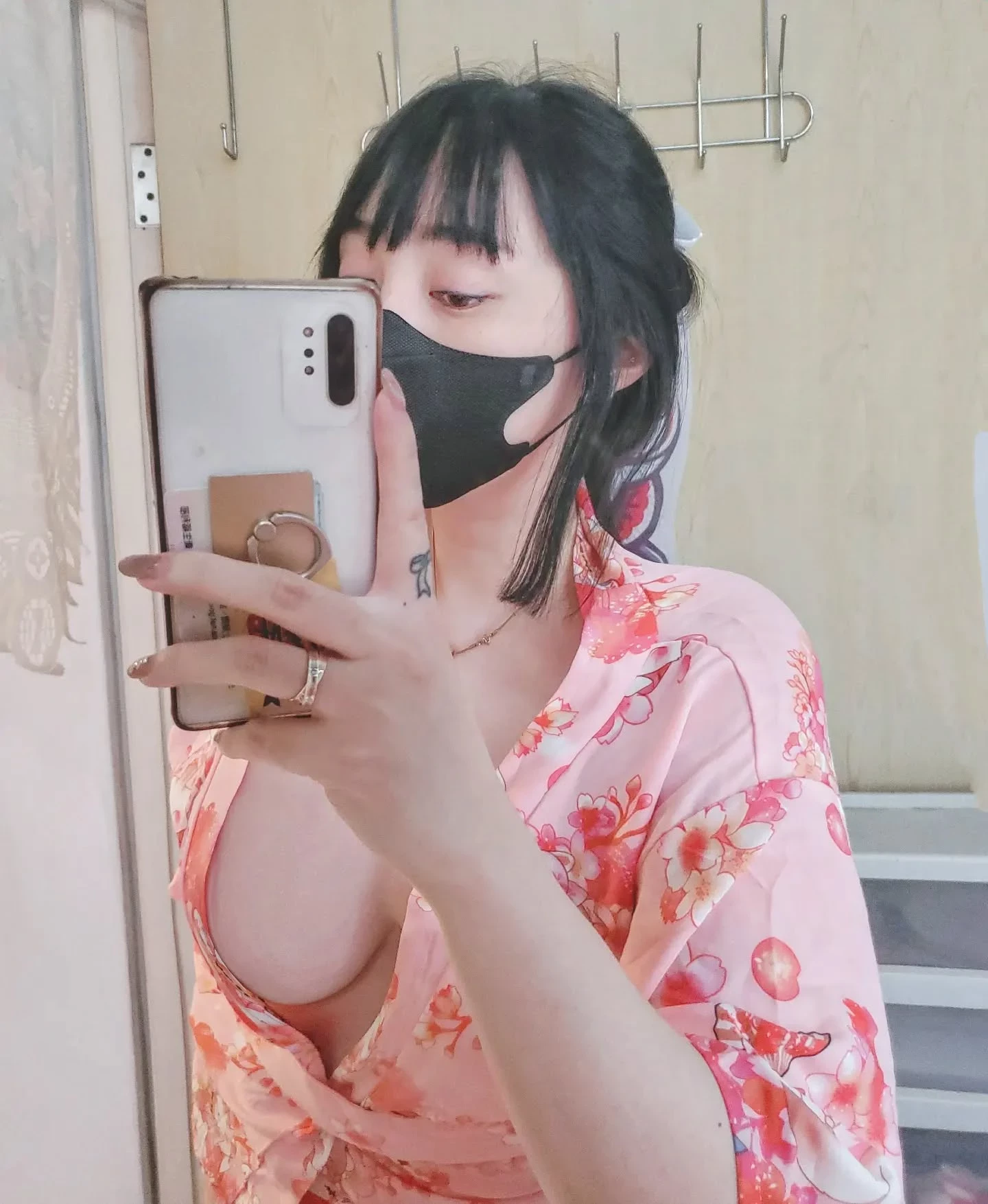  腰线完美 「黄静」美乳呼之慾出 (35P) 第35张
