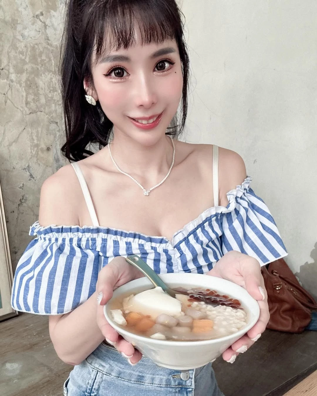  天使般的笑容「甄馨Tiffany lin」藏不住的性感 (40P) 第21张