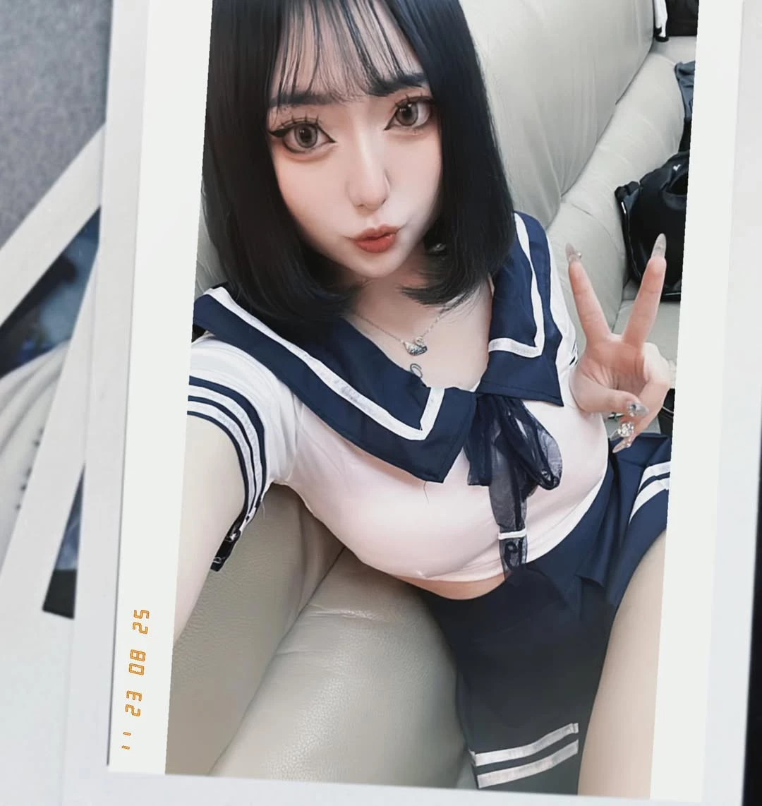  清秀女友「qe_wss」好曲线让人深深着迷 养眼福利放送 (34P) 第19张