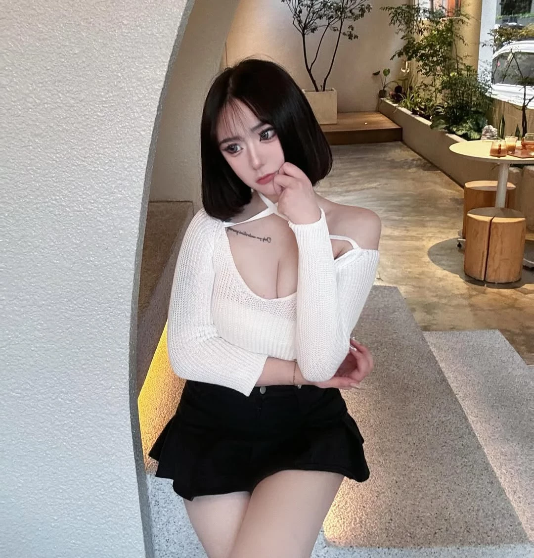  清秀女友「qe_wss」好曲线让人深深着迷 养眼福利放送 (34P) 第22张
