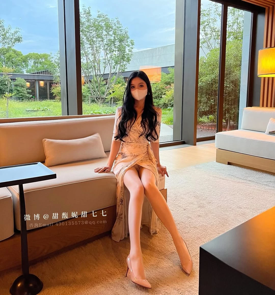  「甜七七」展现唯美乳形 众人惊呆 (22P) 第12张
