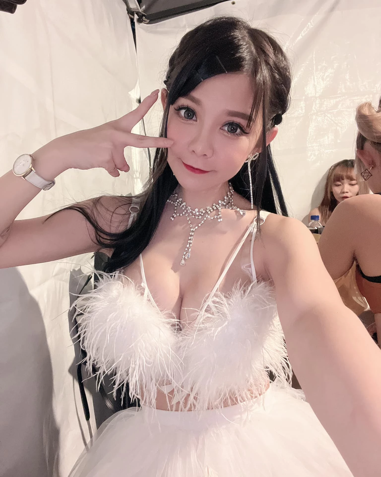  「兔宝」眼神超会放电 (13P) 第7张