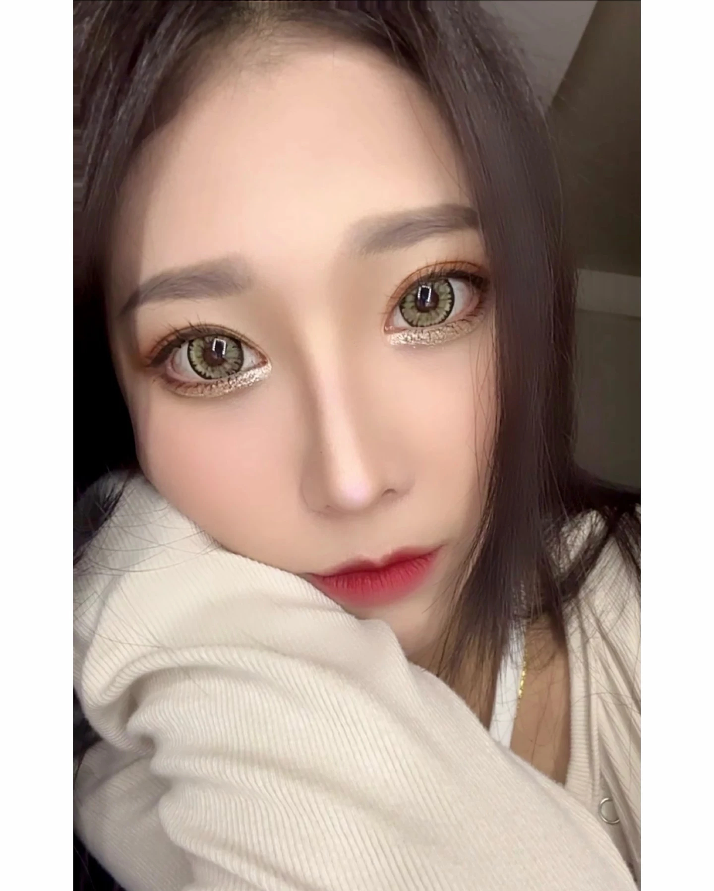  美乳小只马「斑比」大尺度露胸内衣 (25P) 第7张