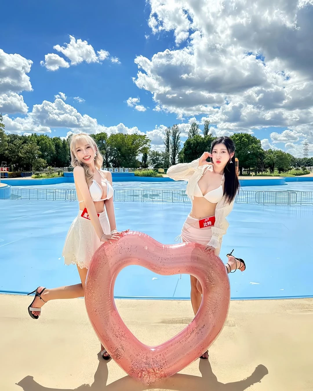  「Lan_Xin_Yu」展现饱满火辣身材 无懈可击 (25P) 第20张