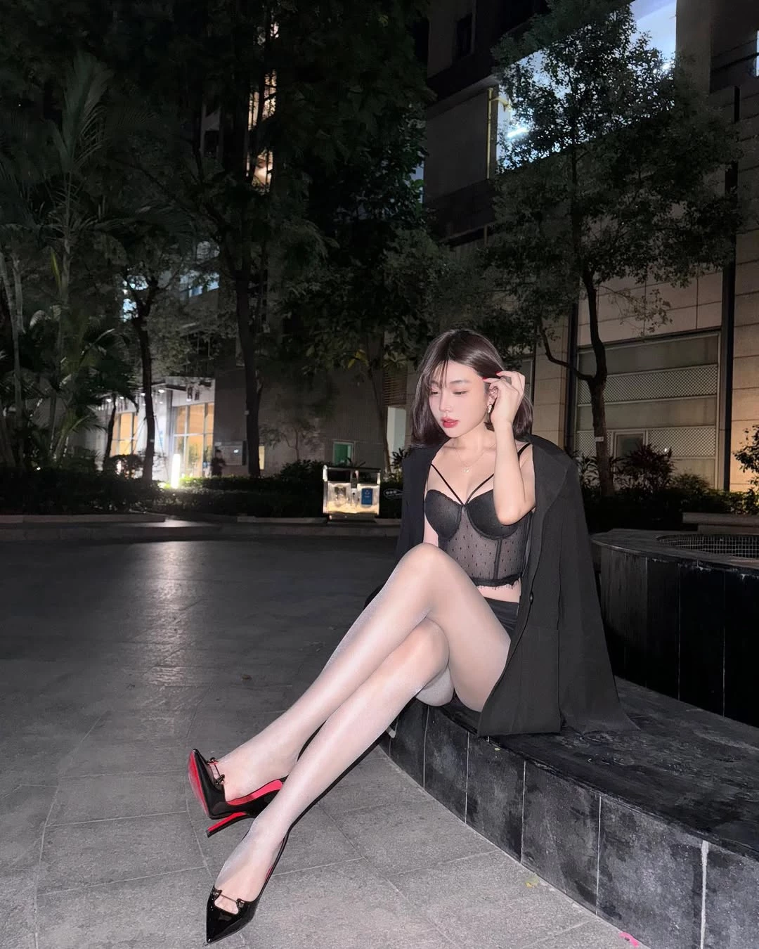  「徐莉芝」 凹凸曲线让人想用力疼爱 (29P) 第7张
