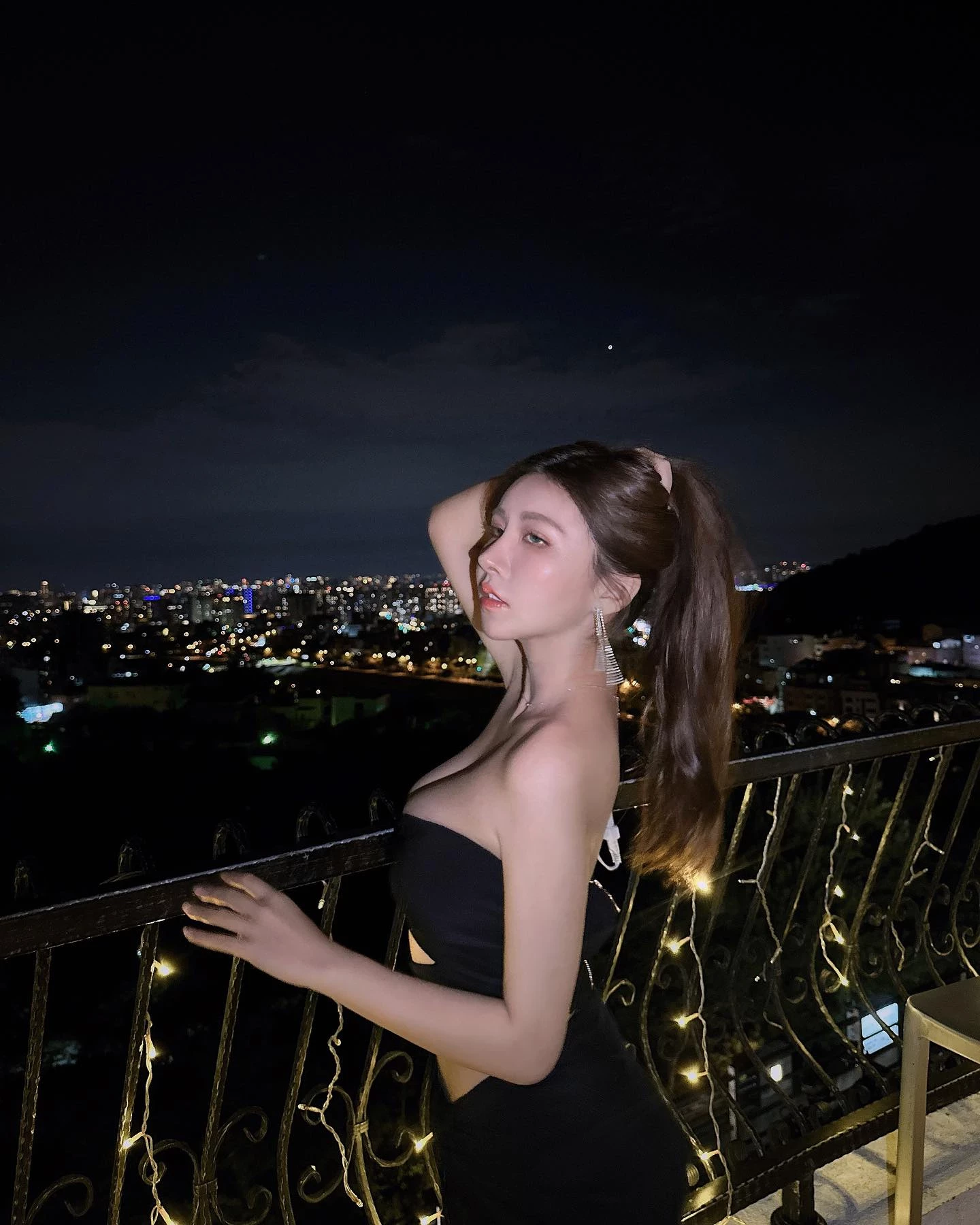  「周念薰」女王般的气质 细腰爆乳 (45P) 第30张