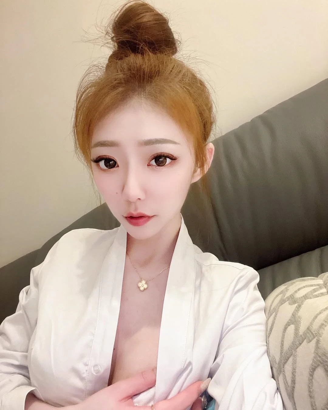  双乳弹出「彭小芸」全场的目光焦点 (20P) 第19张