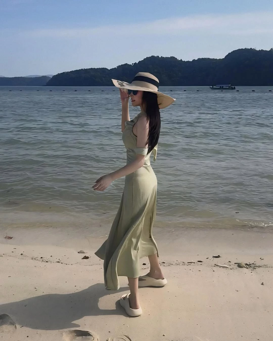  「汤芷然」完美曲线超性感 (21P) 第16张