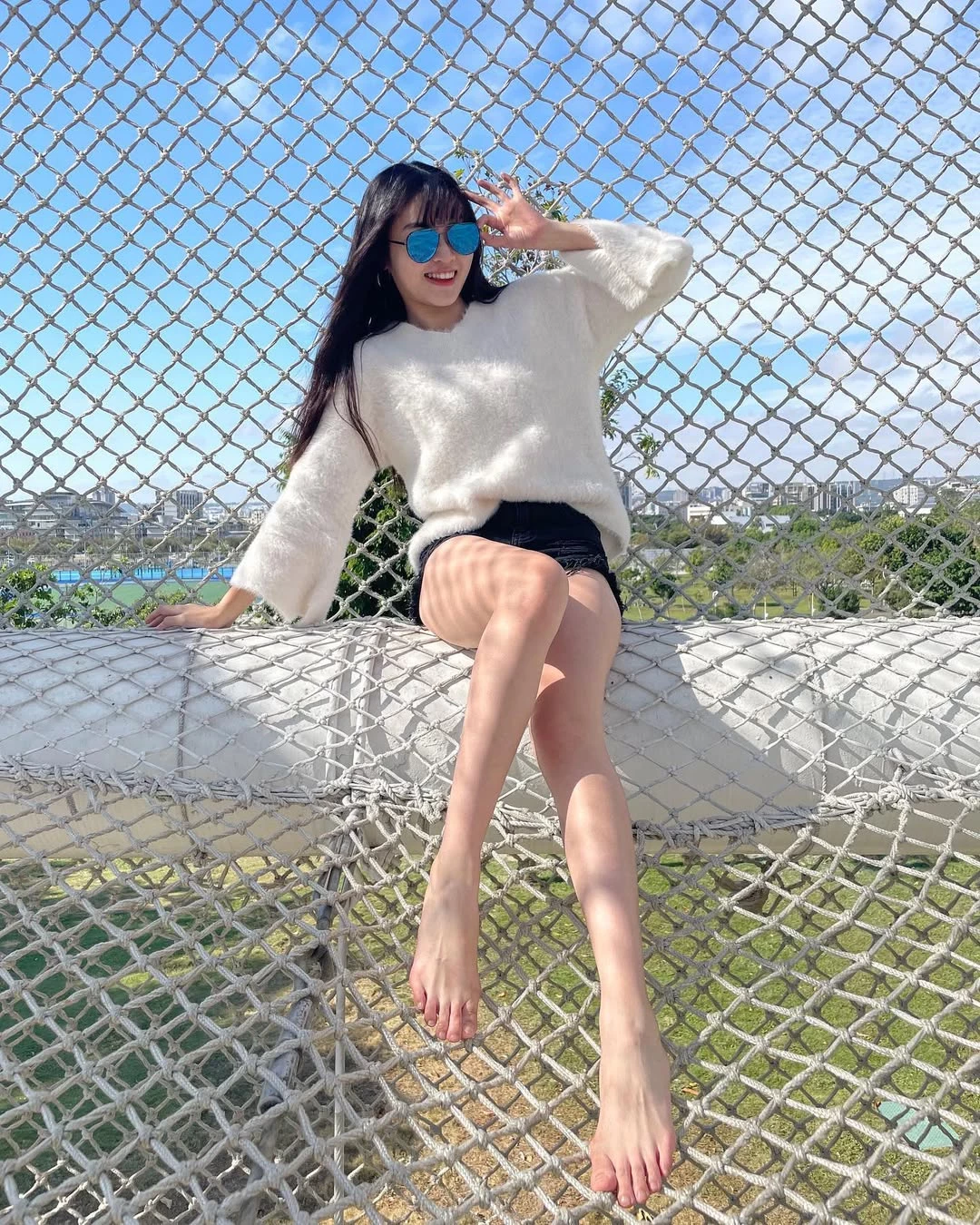  「麵麵(钰欣)」长腿辣妹 白皙Body超吸睛 (24P) 第3张