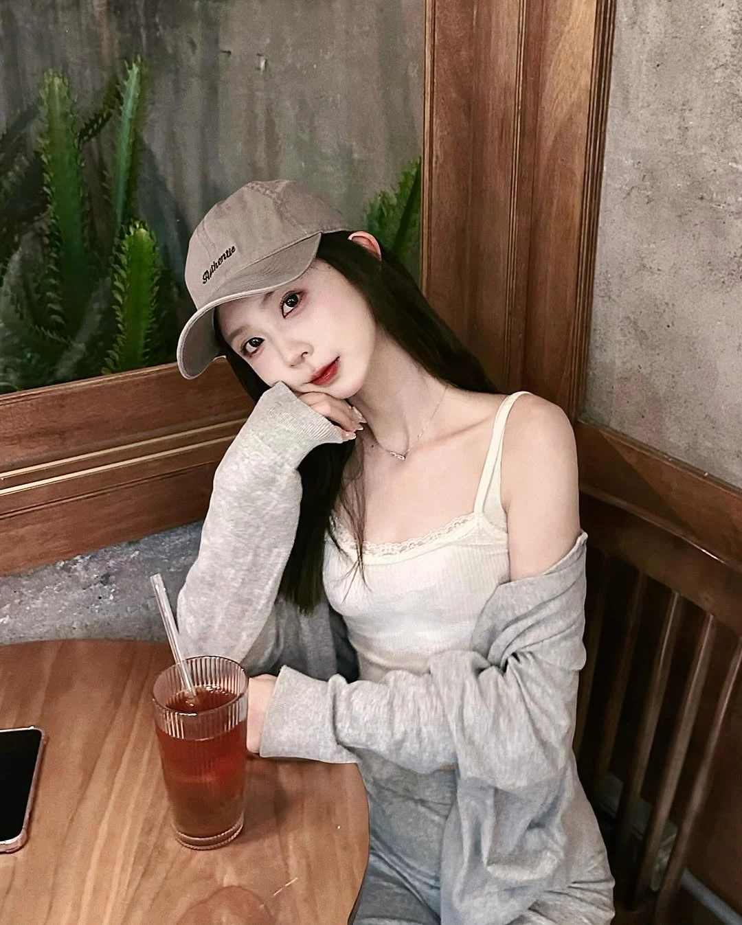  「烤麵包」甜美脸蛋好恋爱感 (21P) 第2张