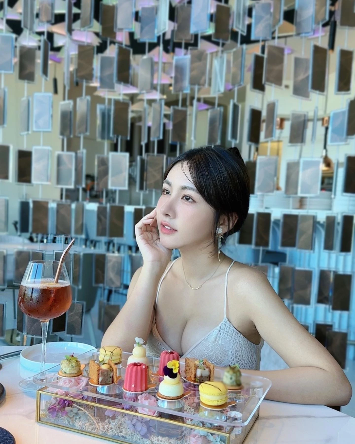  「周念薰」女王般的气质 细腰爆乳 (45P) 第32张