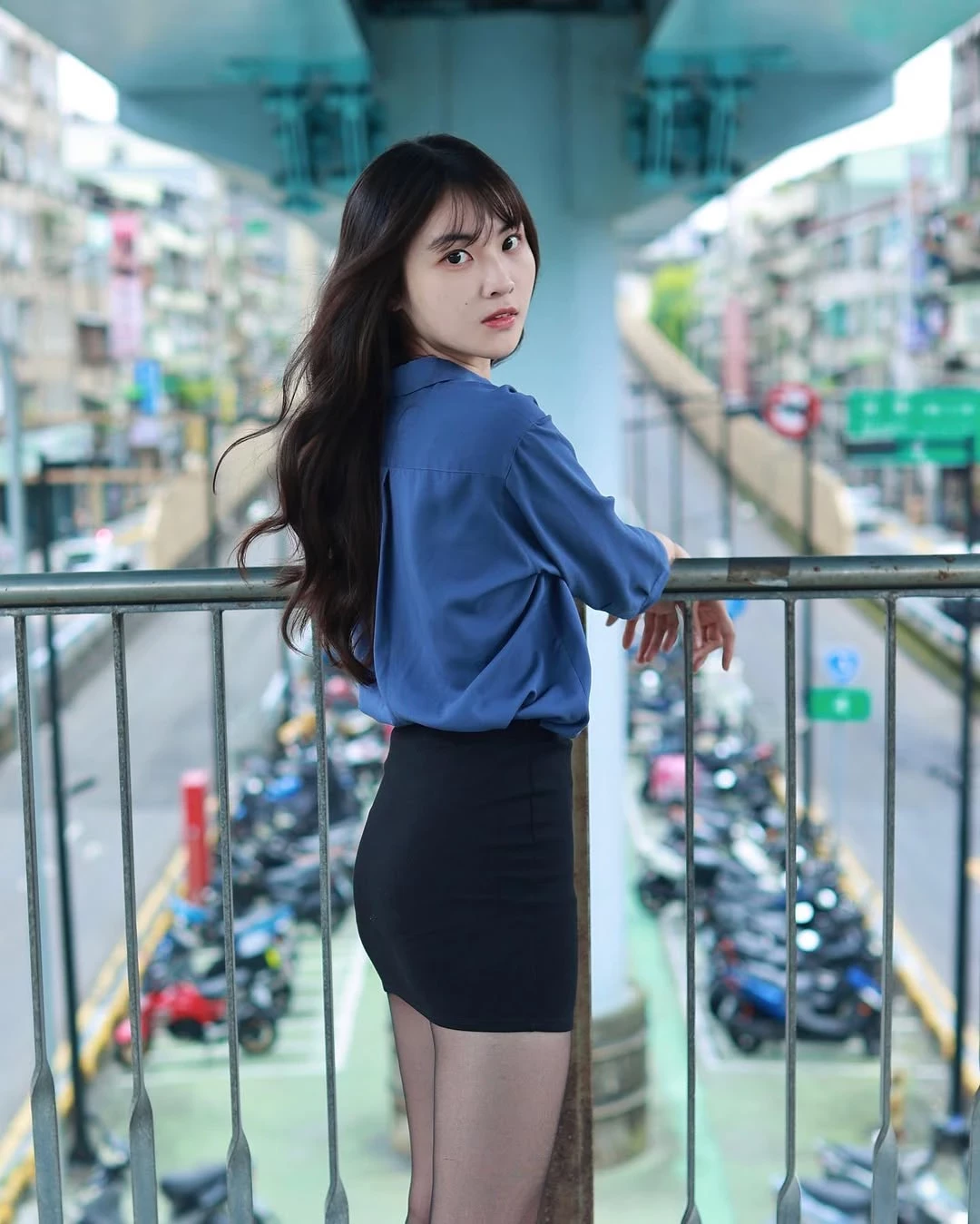  「麵麵(钰欣)」长腿辣妹 白皙Body超吸睛 (24P) 第8张