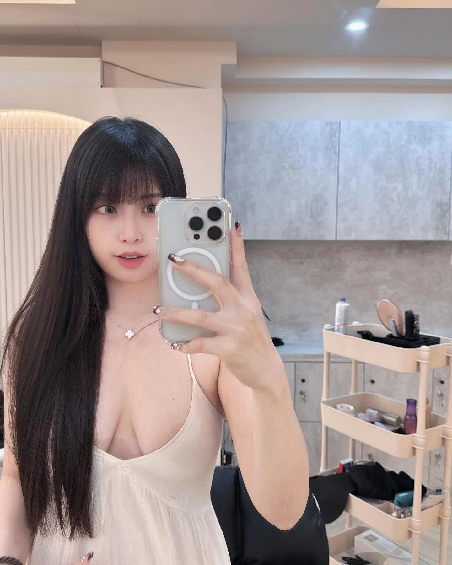 「Yumi.k」 气质甜妹 若隐若现 (21P) 第20张
