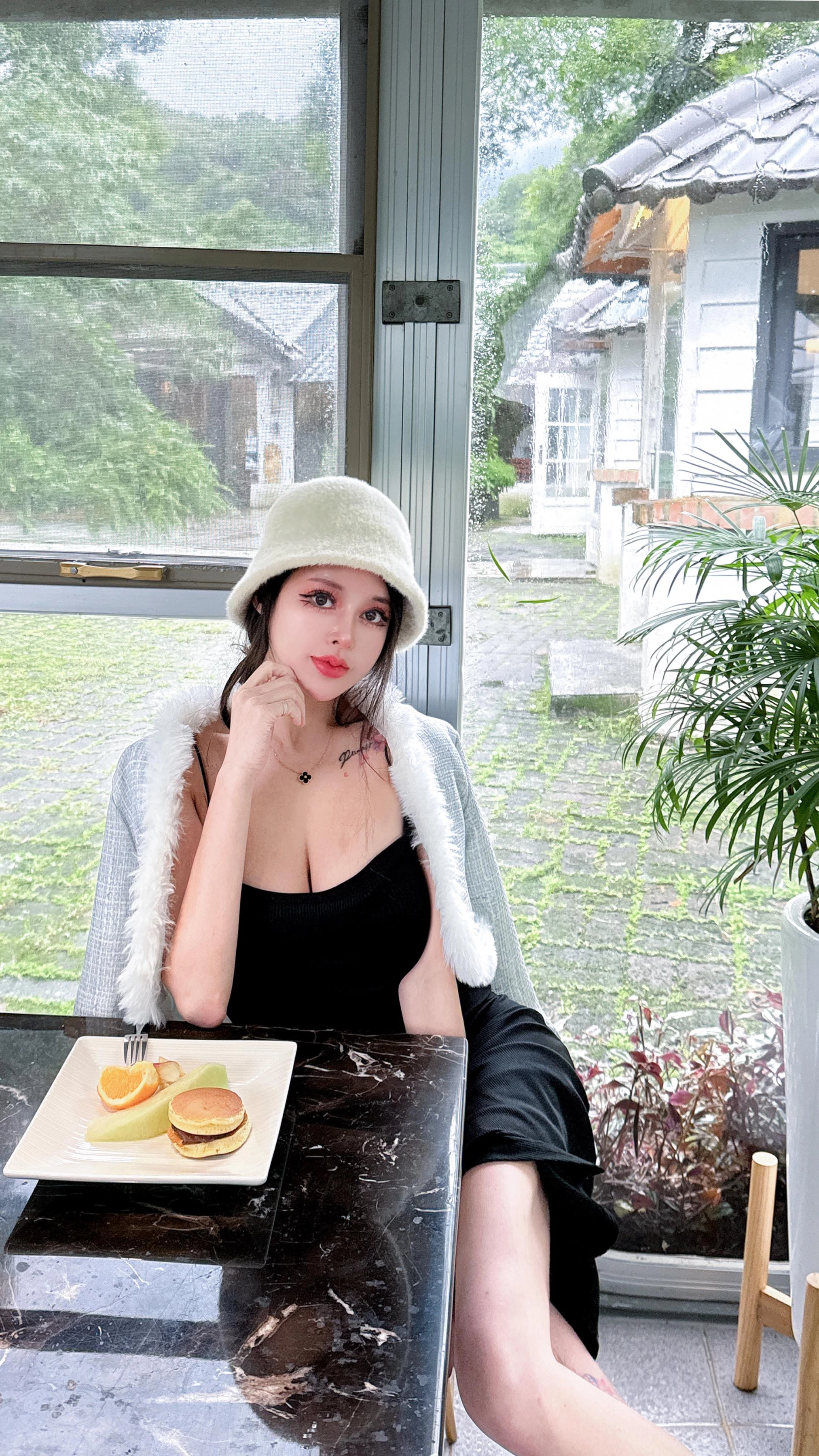  身材迷人 「Gina_姬冰嫣」前凸后翘太诱惑 (20P) 第6张