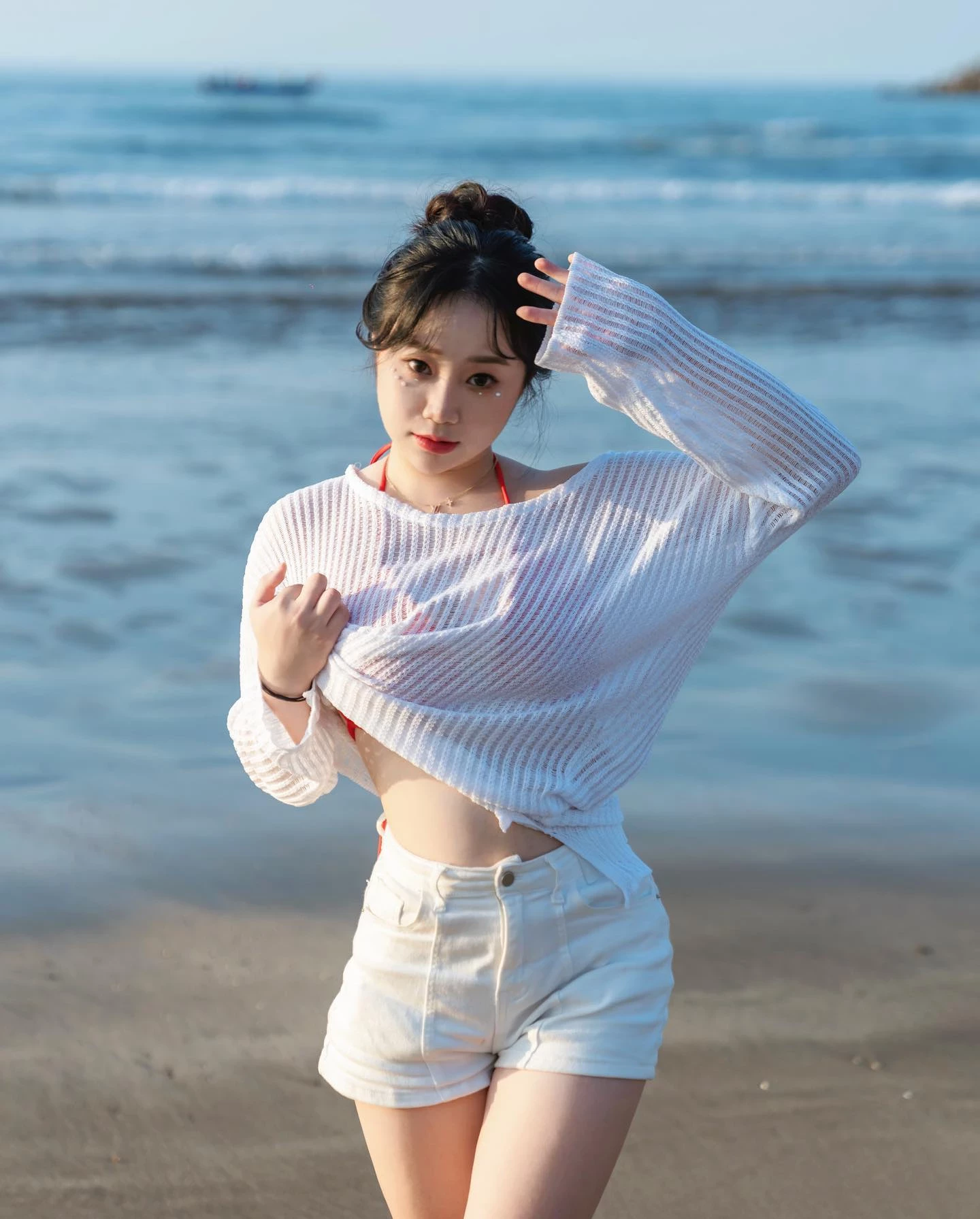  「永涵_Kelly_ꗯ꙼̈_小九九」白嫩鲜乳露出 使檯下失控 (19P) 第15张