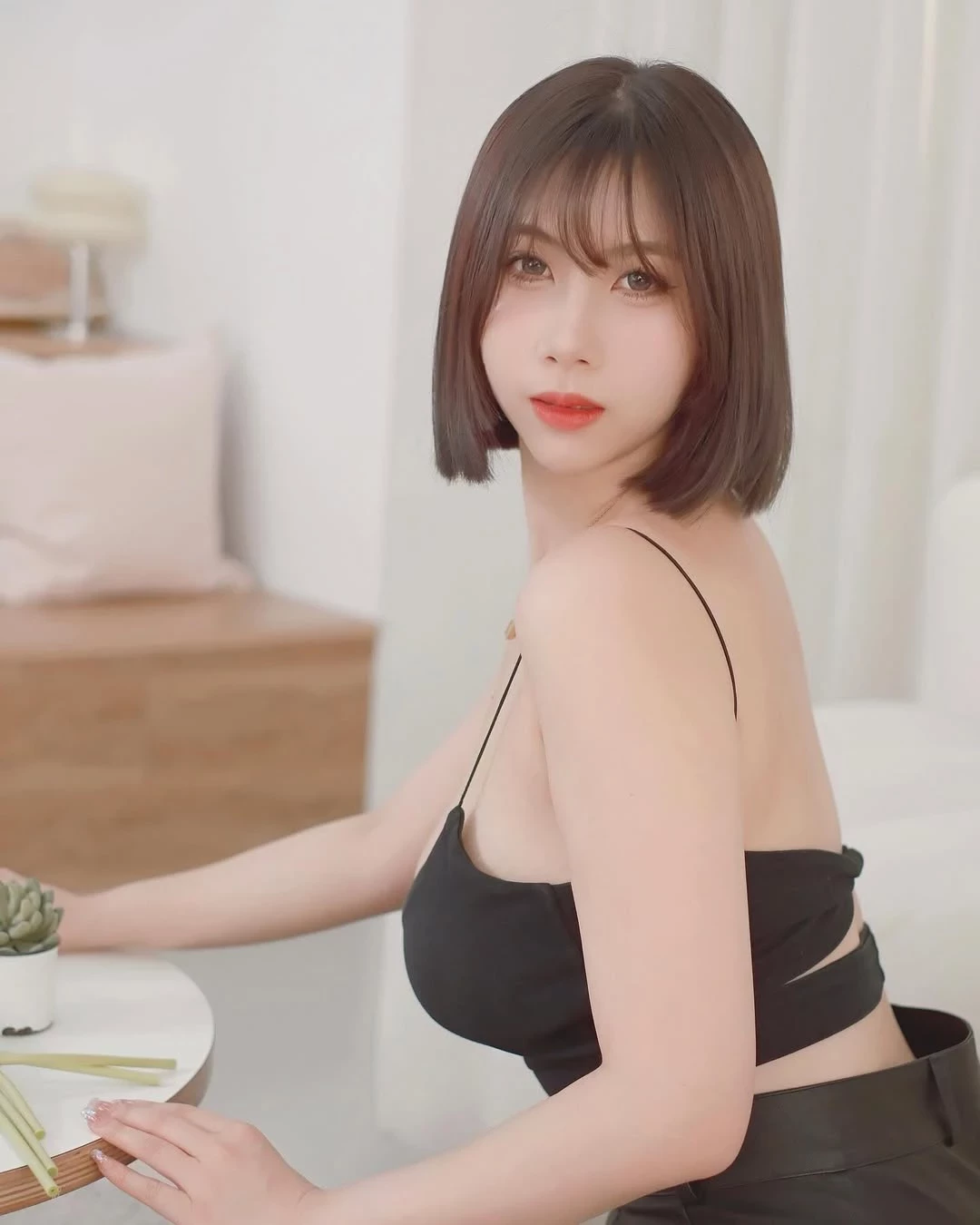  「玟熙」 温婉可人 完美身型骚气满满 (22P) 第11张