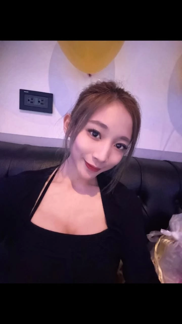  唯美可爱「伍贰零」女王般的气质 看了超心动 (26P) 第9张