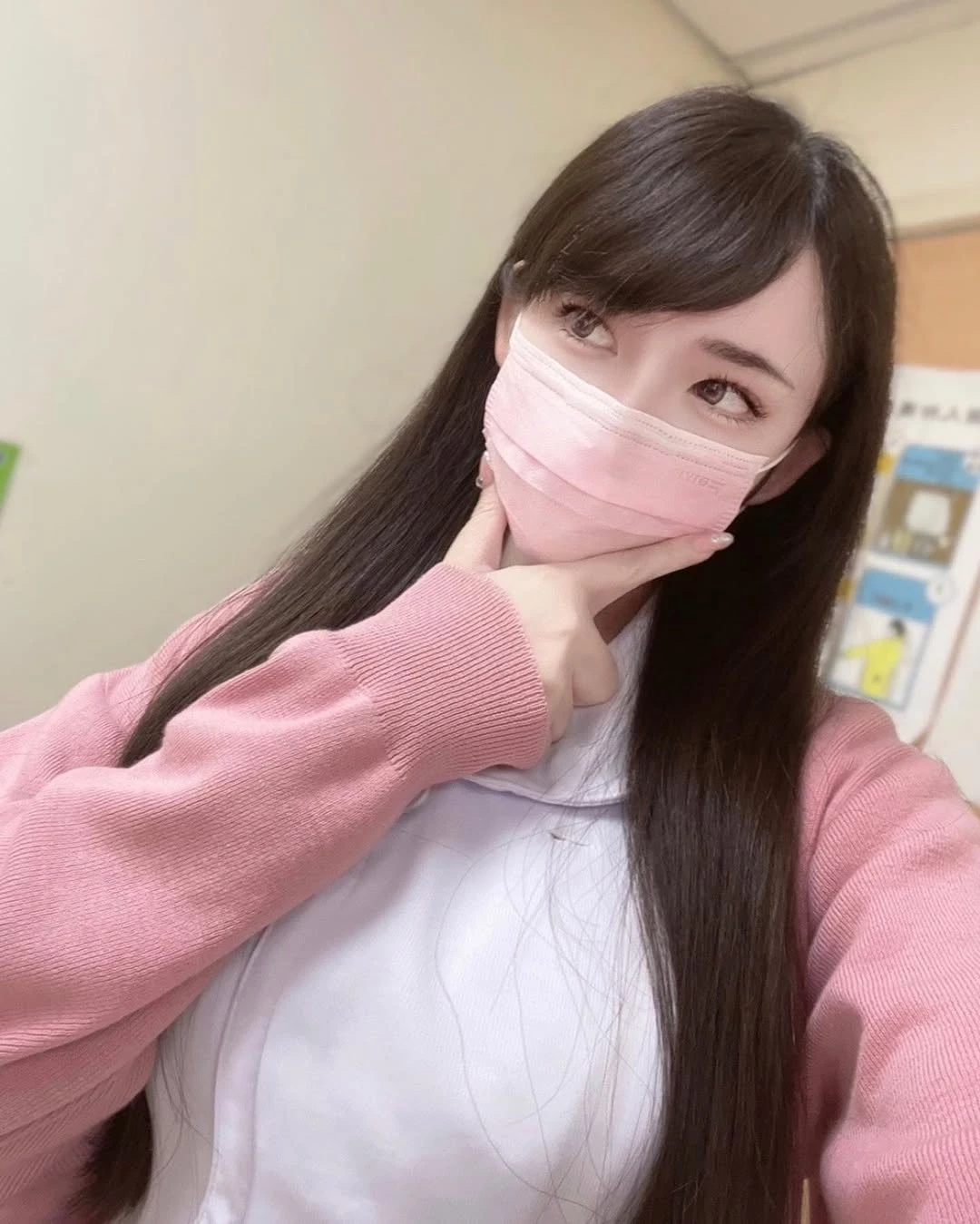  「𝐄𝐥𝐥𝐞」藏不住的性感 越看越上火 (22P) 第5张