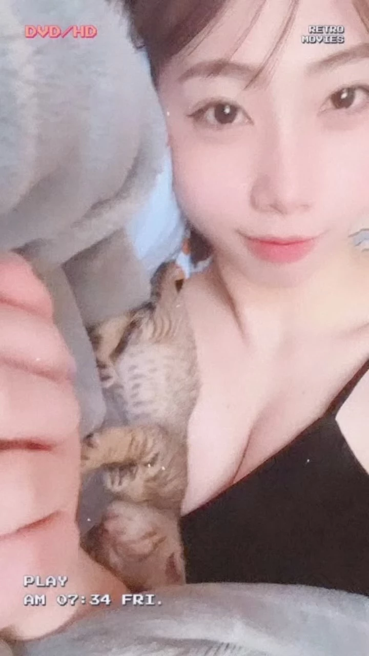  「玟熙」 温婉可人 完美身型骚气满满 (22P) 第2张