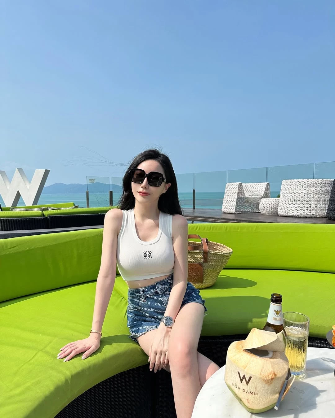  「Wei_Wei_Liao」极致身材曲线被迷到神魂颠倒 (23P) 第19张