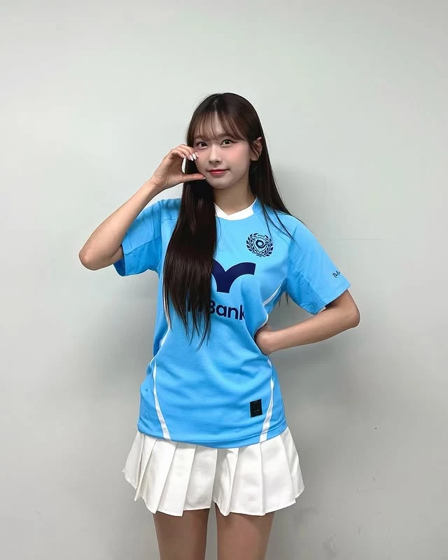  「啦啦队女神」金佳垠：甜美笑容秒杀全场，粉丝狂喊快来台湾棒球！ (11P) 第5张