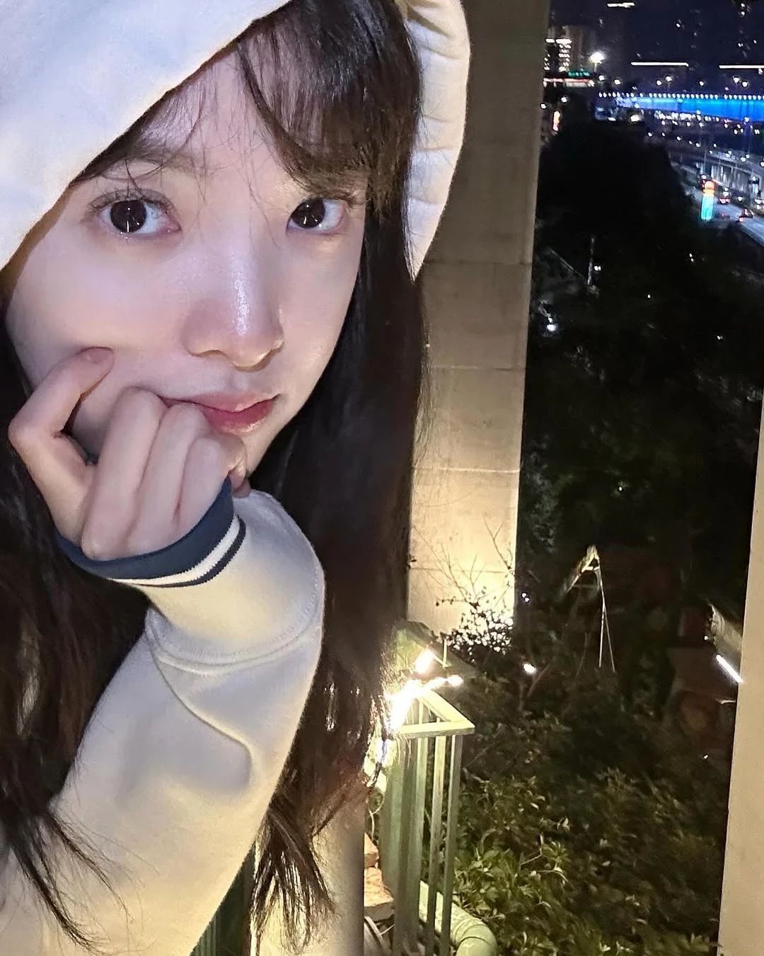  「章若楠」超诱惑电眼 霸气正妹 (16P) 第13张