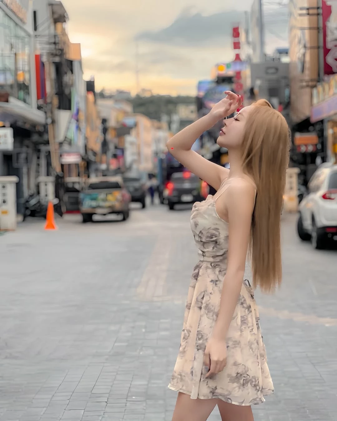  「李小文」迷人曲线 极品美人 (21P) 第8张