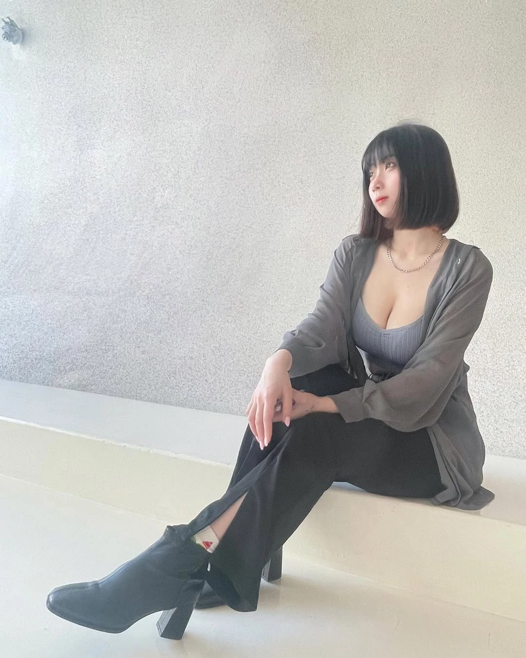  「玟熙」 温婉可人 完美身型骚气满满 (22P) 第6张