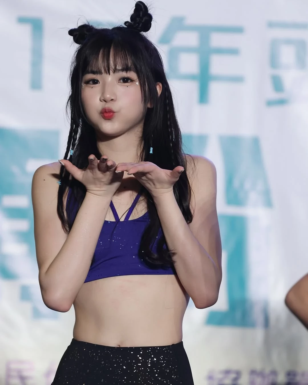  「笑笑」美艳不可方物 浑身散发着女神光芒 (18P) 第16张