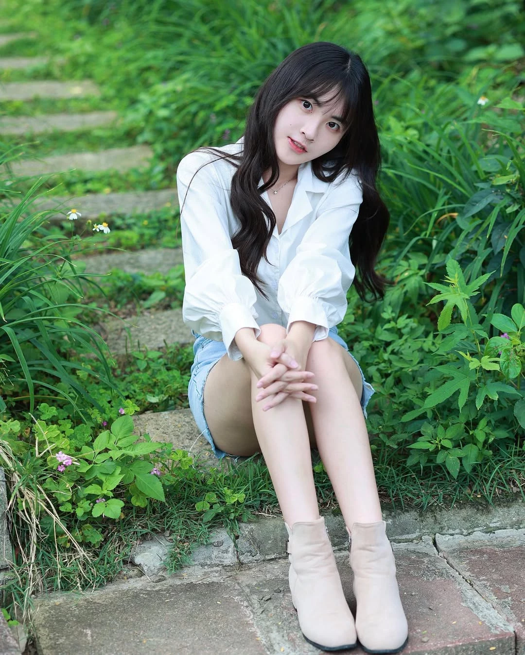  「麵麵(钰欣)」长腿辣妹 白皙Body超吸睛 (24P) 第7张