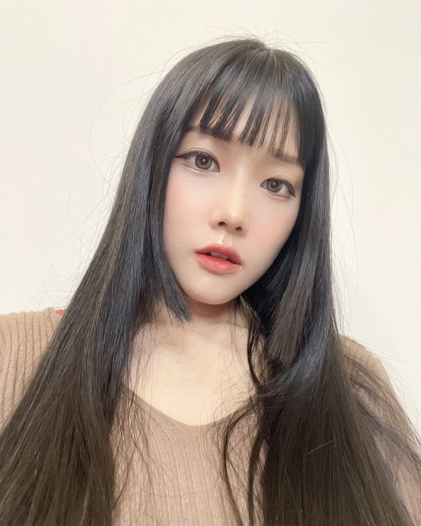  「EyoZYR」笑容甜美身材火辣 (20P) 第15张