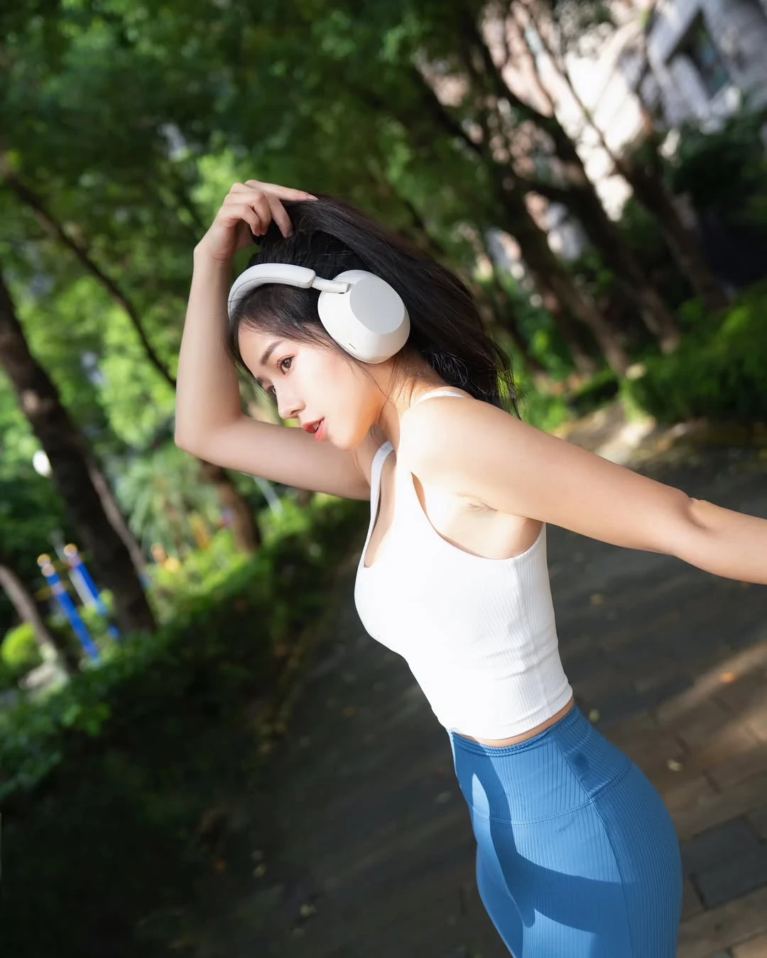  「姜幂Hami_Chiang」 S曲线超杀 身材辣翻天 (24P) 第10张