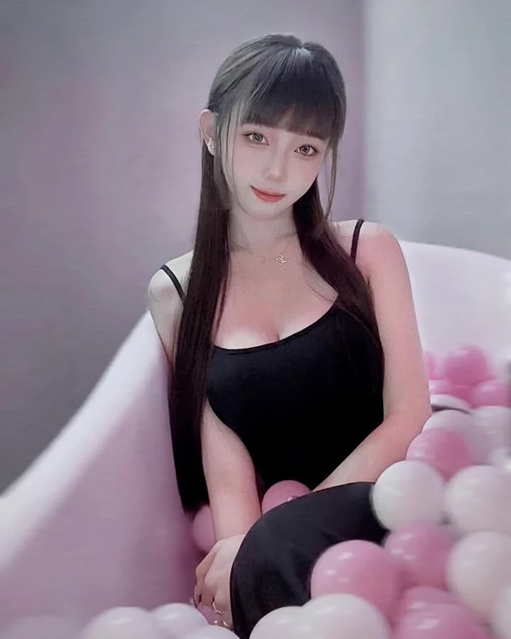  「木木」身材好到破表 魅力值点满 (17P) 第11张