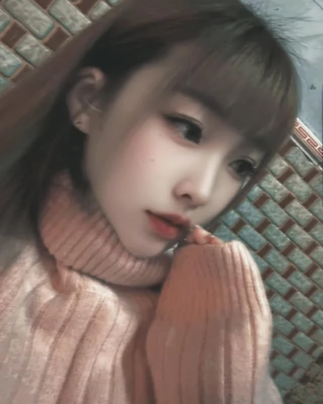  姣好的体态「小哈尼」呼之慾出的兇猛大乳 (10P) 第8张