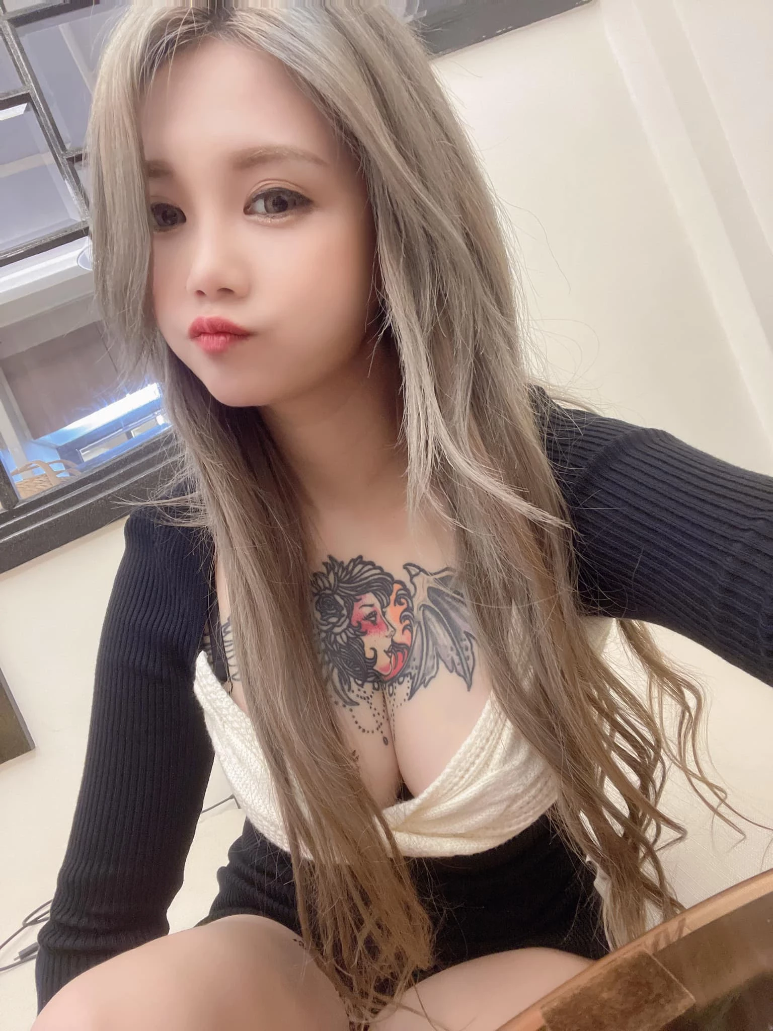  台湾大尺度拍摄的正妹孟若羽~昔日在吉隆坡看过真面目真的好大啊 (18P) 第11张