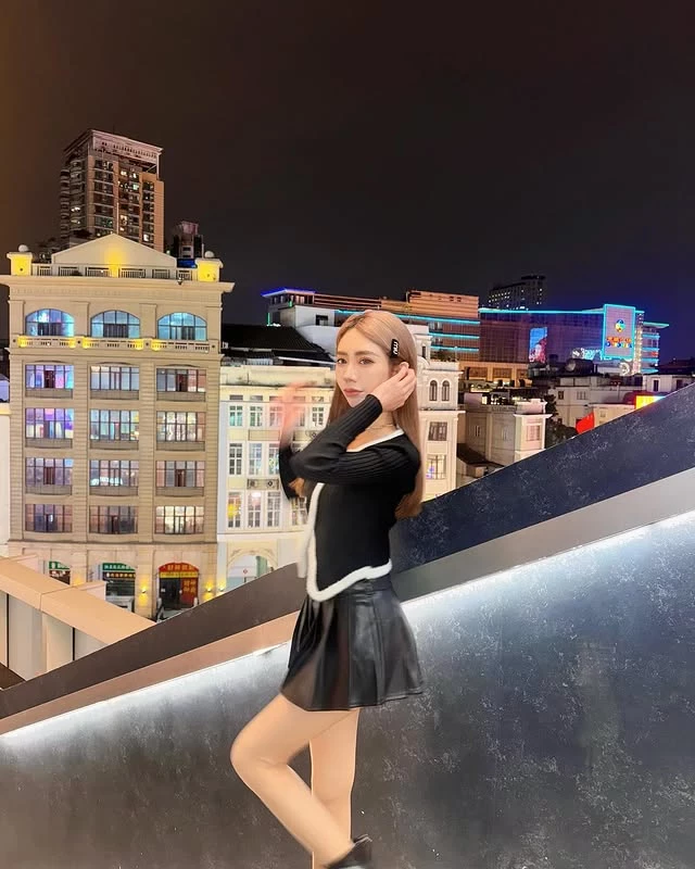  清纯女神「楺恩baby」无辜大眼让人想保护 (10P) 第4张