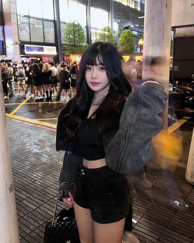  身材高挑纤瘦「梓蛋」好曲线让人深深着迷 (10P) 第4张