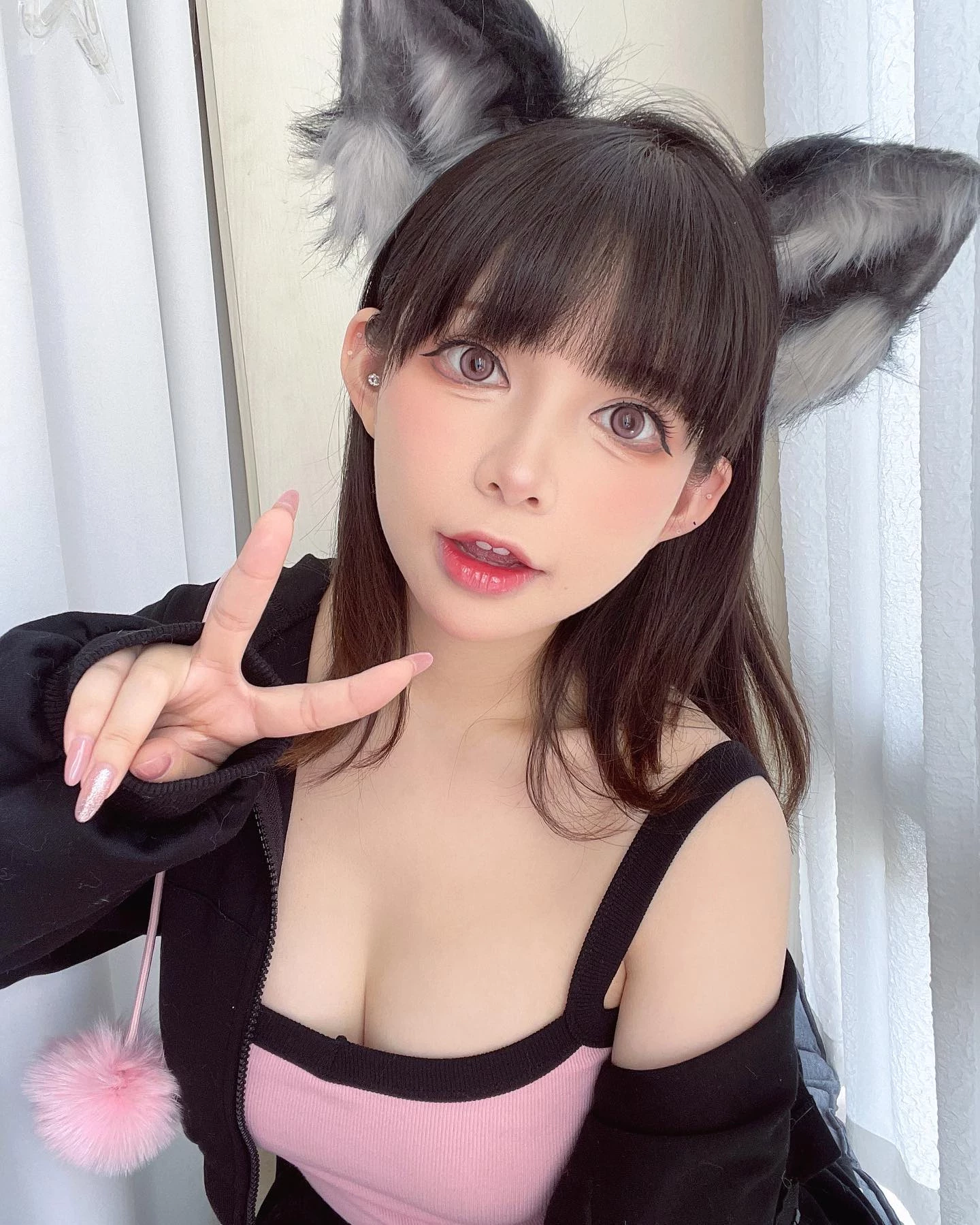  「六二二同学」甜美脸蛋下的饱满胸器 (15P) 第3张