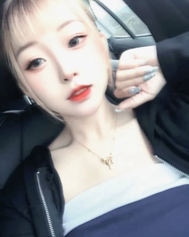  姣好的体态「小哈尼」呼之慾出的兇猛大乳 (10P) 第5张