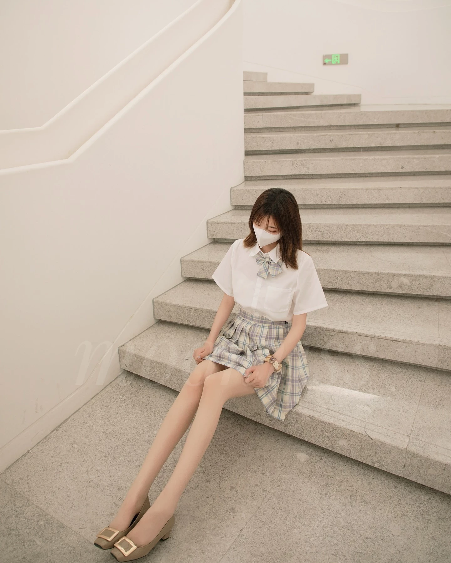  「𝐿𝑖𝑡𝑡𝑙𝑒𝐷𝑖𝑟𝑡𝑦𝑆𝑒𝑐𝑟𝑒𝑡」长腿美人 (17P) 第11张