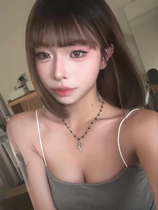  气质美颜真的超完美「Fina」后劲太强 (10P)