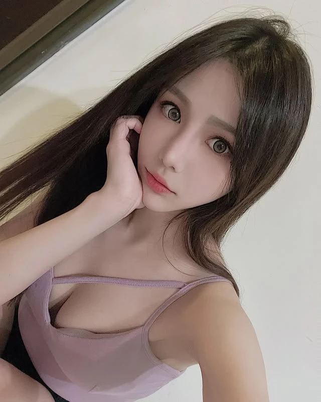  巨乳正妹「竺竺」号称真人娜美 (10P) 第9张