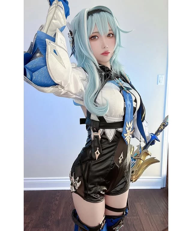  超人气Coser「Aya」行走的艺术品 (10P) 第2张