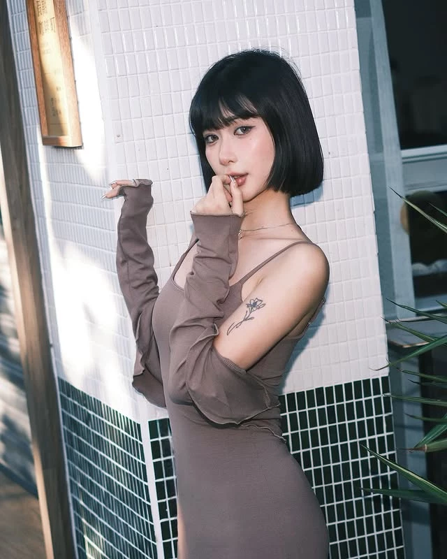  「珮瑜」凹凸曲线超诱惑 (10P) 第4张