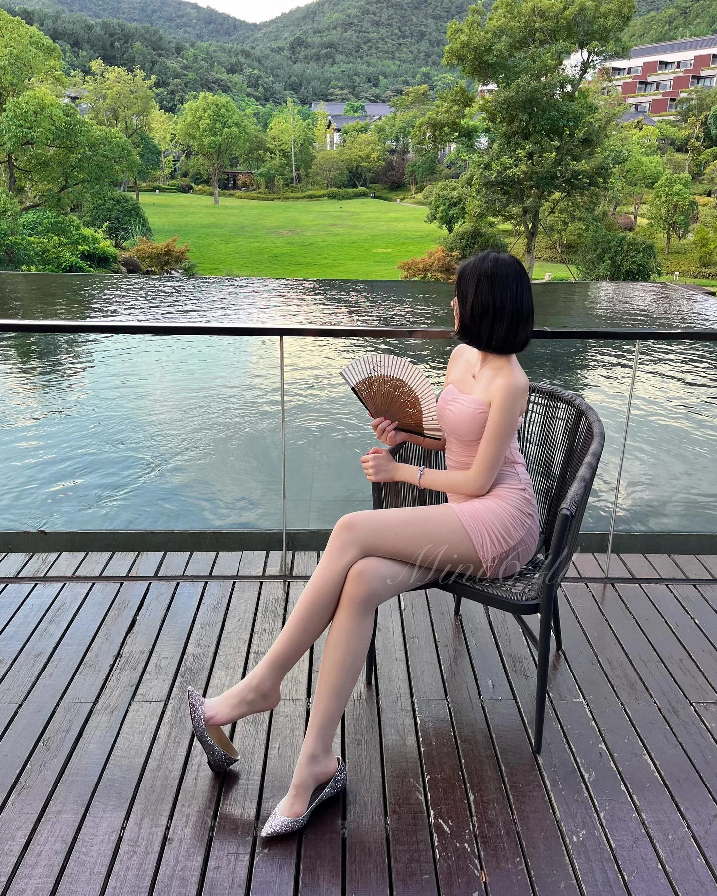  「𝐿𝑖𝑡𝑡𝑙𝑒𝐷𝑖𝑟𝑡𝑦𝑆𝑒𝑐𝑟𝑒𝑡」长腿美人 (17P) 第9张